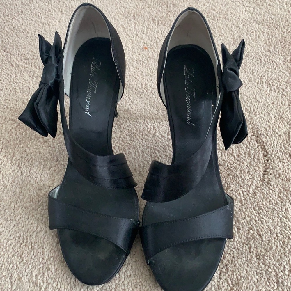 Black Lulu Townsend satin heels
